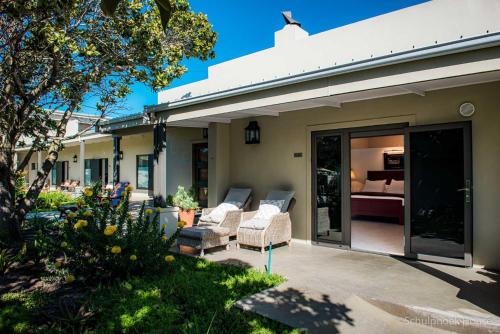 Ngoại cảnh khách sạn