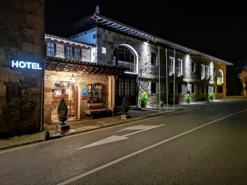 Ngoại cảnh khách sạn