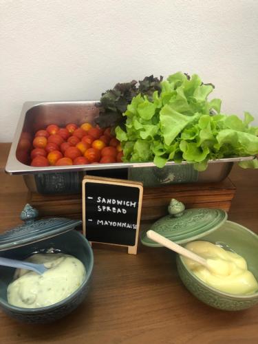 Đồ ăn và thức uống