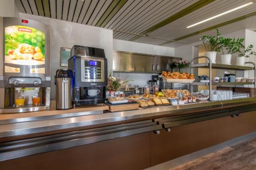 Đồ ăn và thức uống