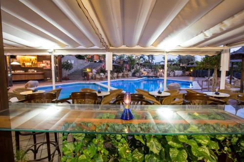 Đồ ăn và thức uống