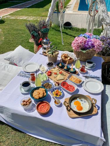 Đồ ăn và thức uống