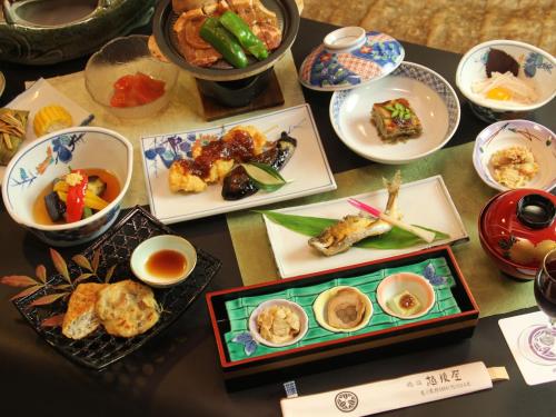 Đồ ăn và thức uống