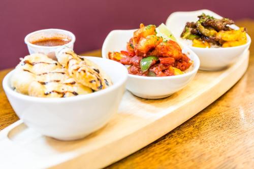 Đồ ăn và thức uống