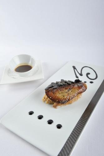 Đồ ăn và thức uống