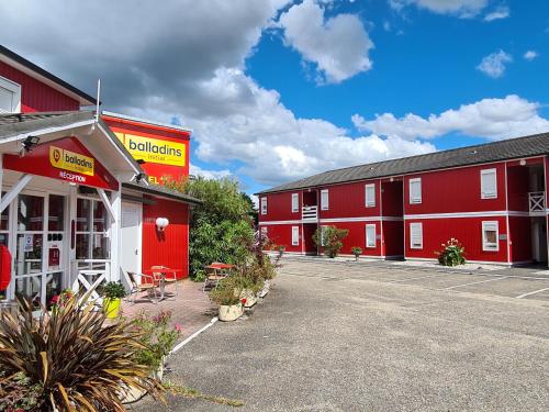 Ngoại cảnh khách sạn