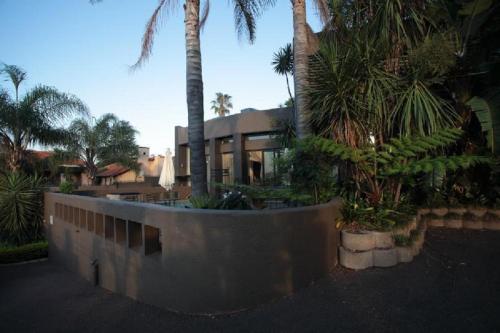 Ngoại cảnh khách sạn