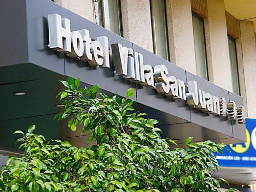 Ngoại cảnh khách sạn