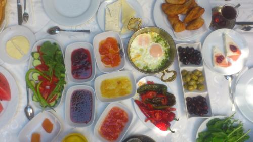 Đồ ăn và thức uống