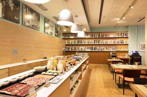 Đồ ăn và thức uống