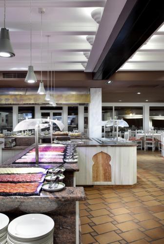 Đồ ăn và thức uống