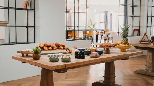 Đồ ăn và thức uống