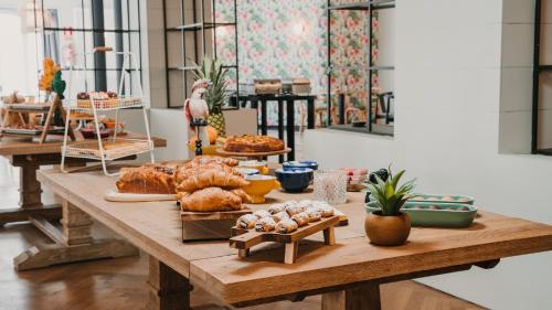 Đồ ăn và thức uống