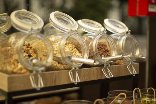 Đồ ăn và thức uống