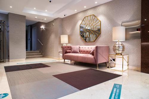 Ngoại cảnh khách sạn