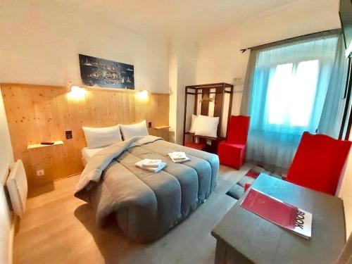 Ngoại cảnh khách sạn