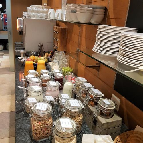 Đồ ăn và thức uống