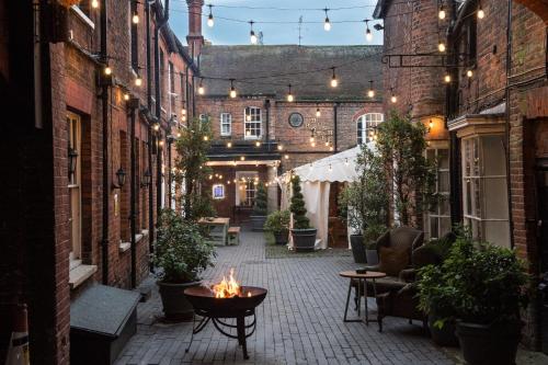 Ngoại cảnh khách sạn