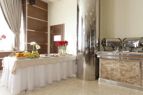 Đồ ăn và thức uống