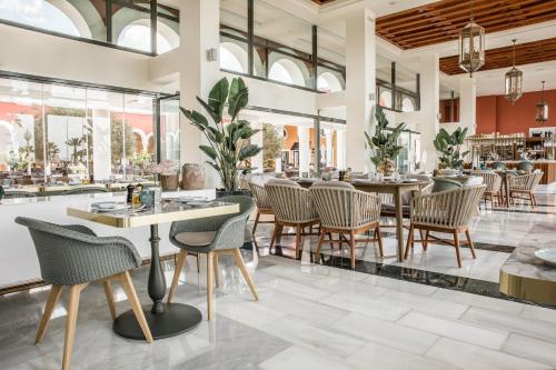 Đồ ăn và thức uống