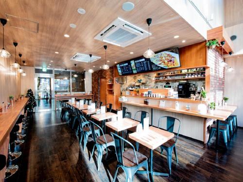 Đồ ăn và thức uống