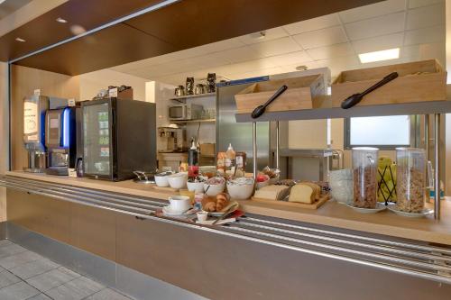 Đồ ăn và thức uống