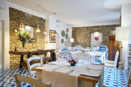 Đồ ăn và thức uống