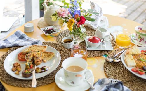 Đồ ăn và thức uống