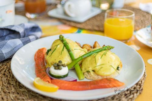 Đồ ăn và thức uống