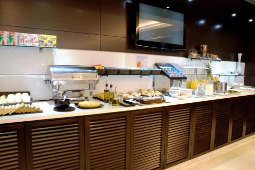 Đồ ăn và thức uống