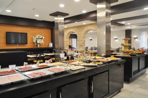 Đồ ăn và thức uống