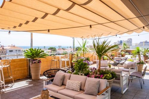 Ngoại cảnh khách sạn