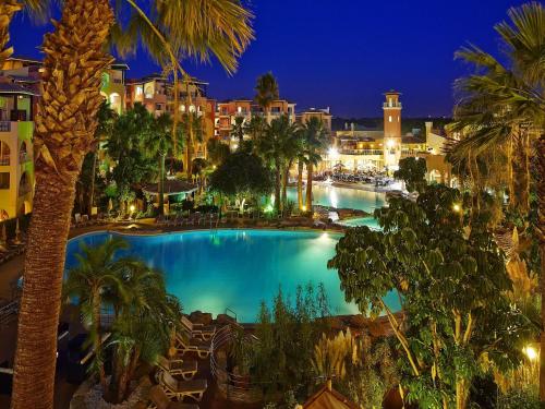 Ngoại cảnh khách sạn