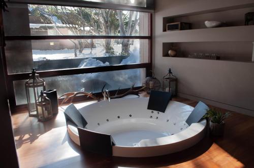 Bồn tắm nước nóng