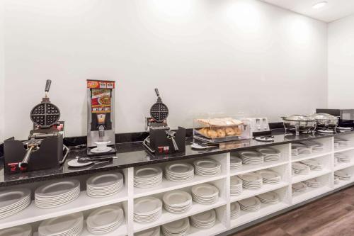 Đồ ăn và thức uống