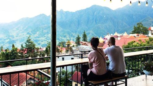 Nơi tham quan gần đây