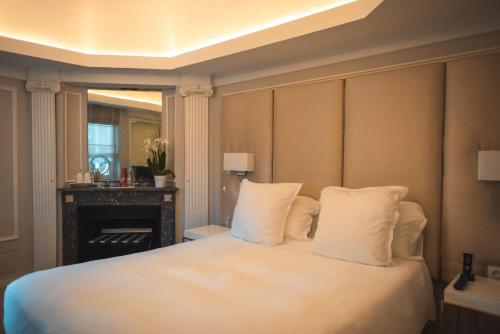 Ngoại cảnh khách sạn