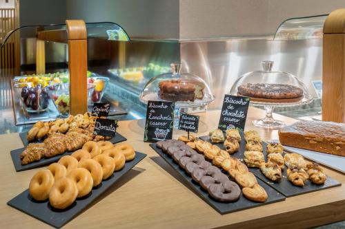 Đồ ăn và thức uống