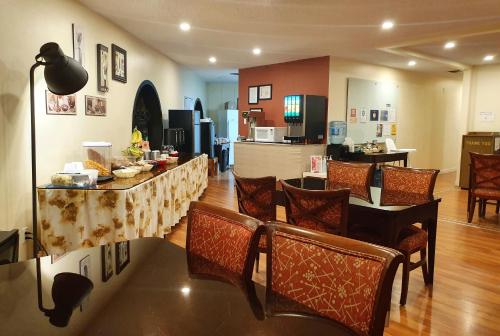 Đồ ăn và thức uống