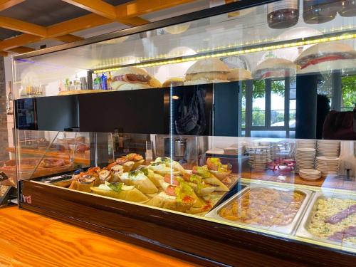 Đồ ăn và thức uống