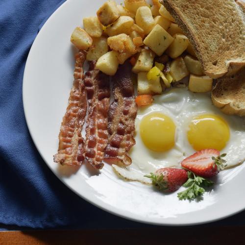 Đồ ăn và thức uống