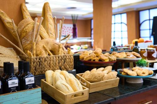 Đồ ăn và thức uống