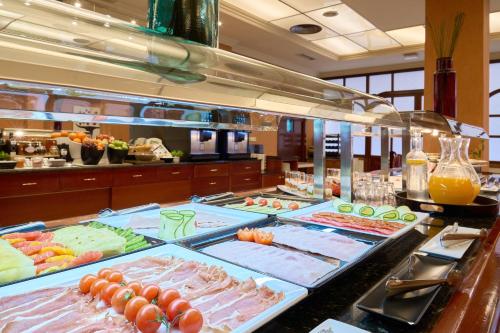 Đồ ăn và thức uống