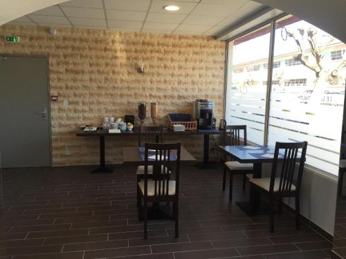 Đồ ăn và thức uống