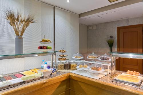 Đồ ăn và thức uống