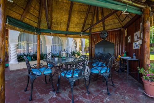 Ngoại cảnh khách sạn