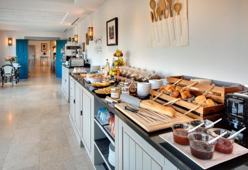 Đồ ăn và thức uống