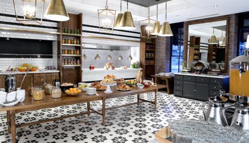 Đồ ăn và thức uống