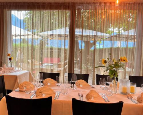 Đồ ăn và thức uống