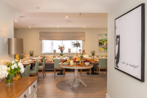 Đồ ăn và thức uống